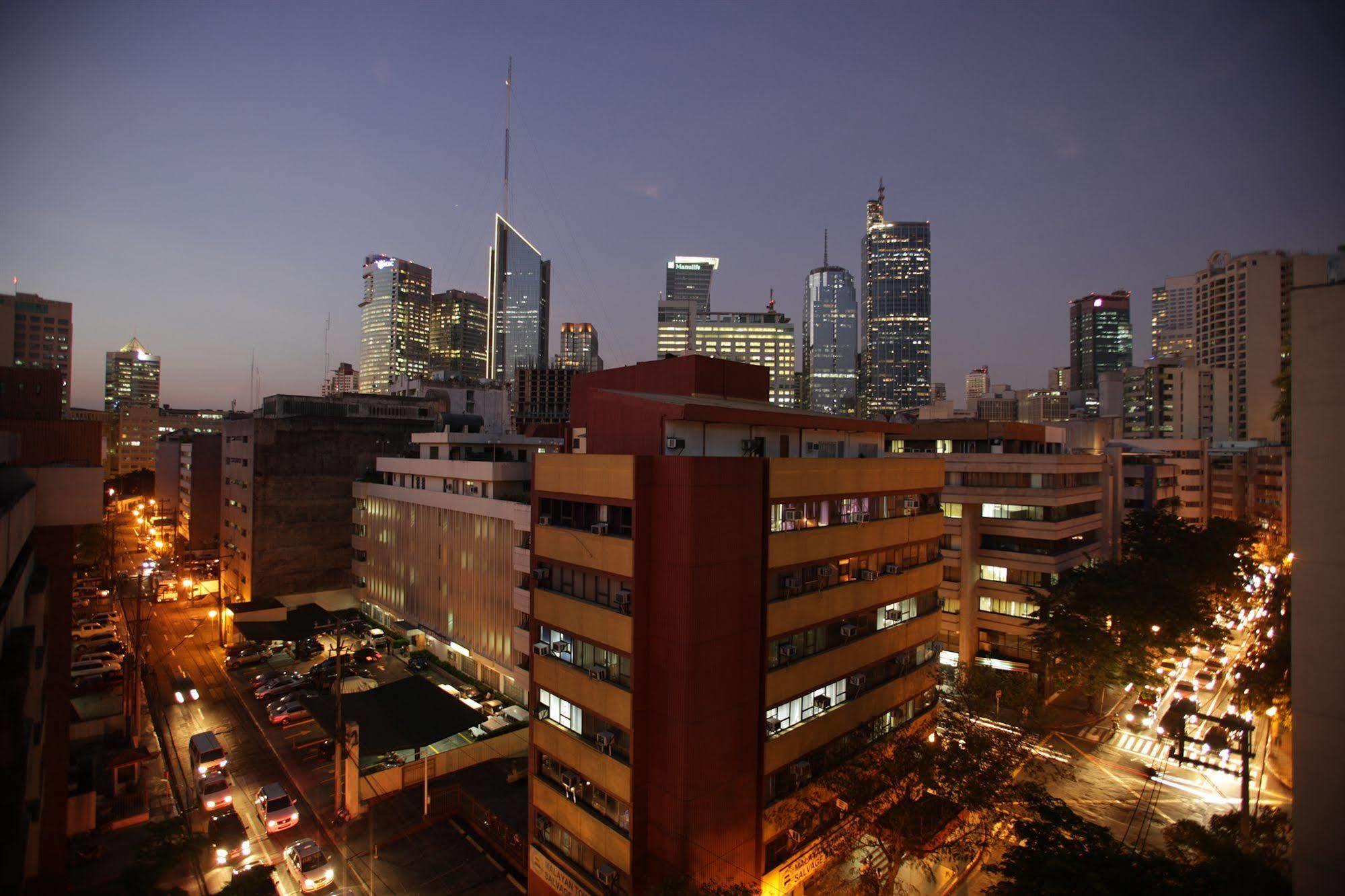 Amorsolo Mansion Hotel Makati City Ngoại thất bức ảnh